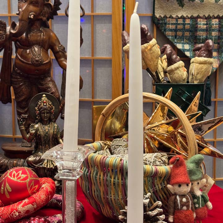 Witte Tafelkaars - Handgedoopt voor wholesale door Ceridwen’s