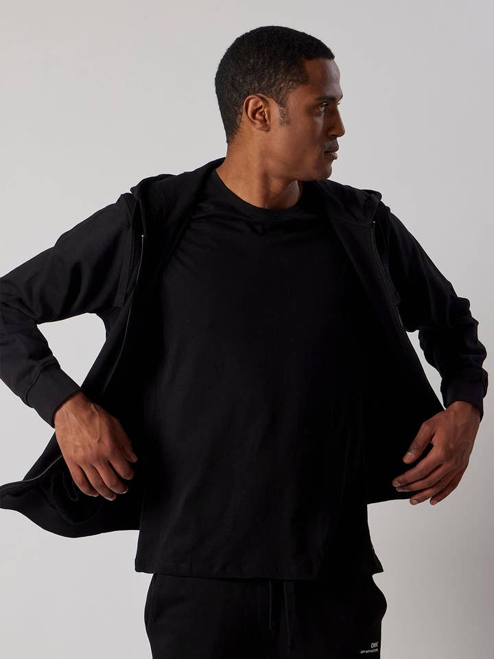 Set met hoodie met rits en joggers voor wholesale door OWN OFF WITH NATURE