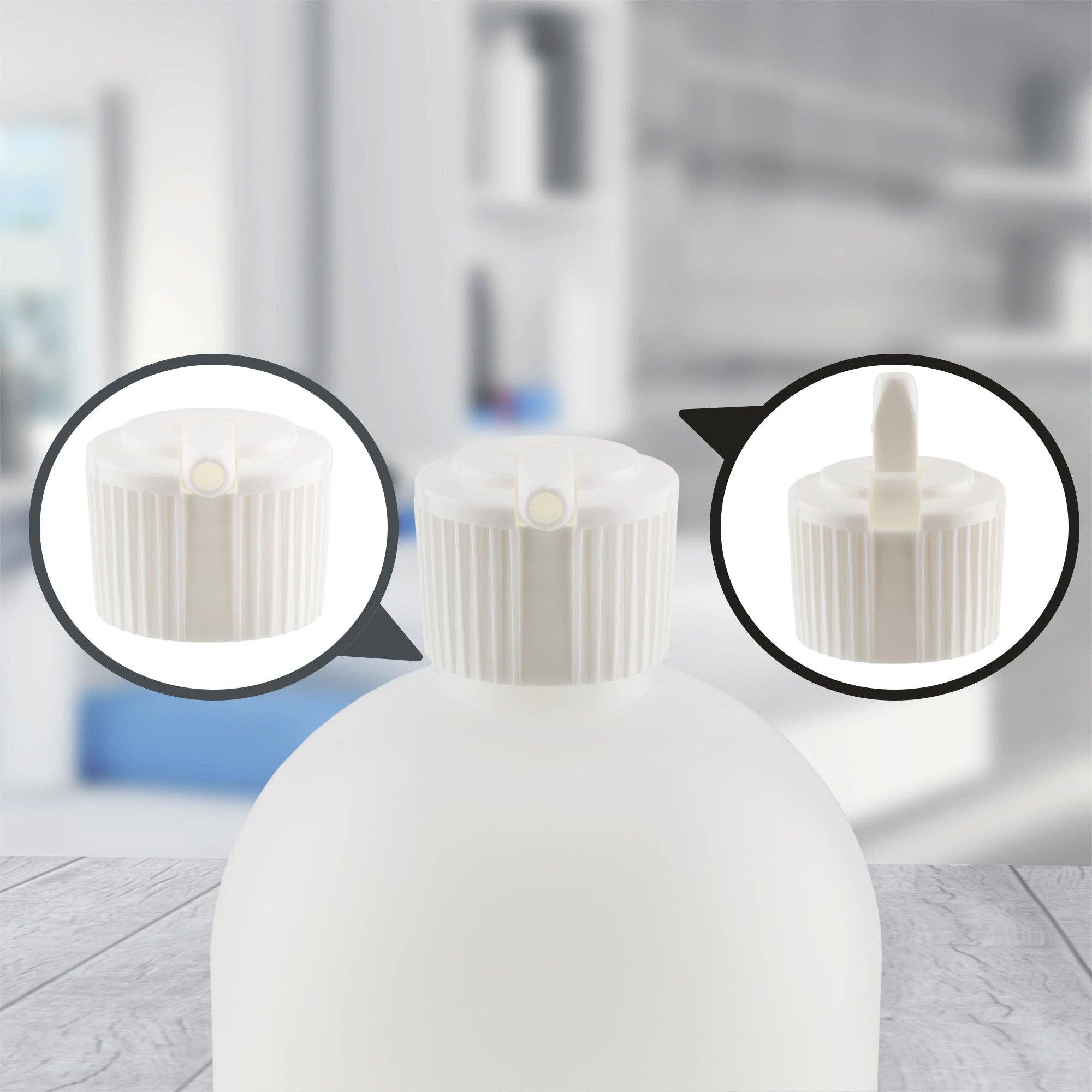 Kurated Korner - Wholesale Spray Bottle - Cornucopia 32oz Flip Top Plastic Squeeze Bottles (4pk)4