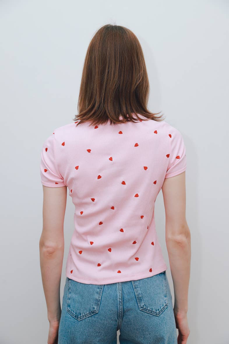 EASY MODE - Wholesale T-Shirt - Women's - Embroidered T-shirt top - 11082