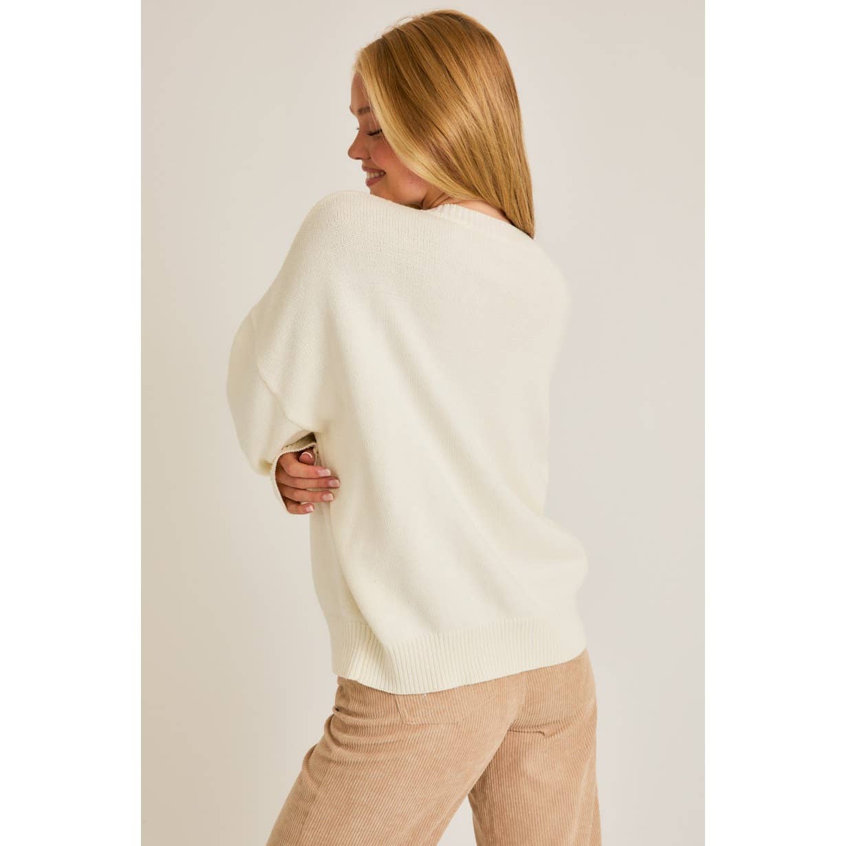 Apolline - Wholesale Knit Sweater - Women's - Long Sleeve Crew Neck Teddy Bear Graphic Sweater9