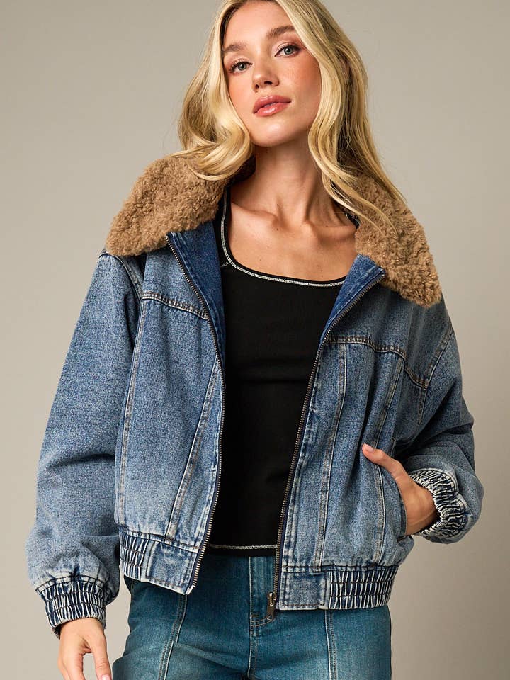 BOMBERJACKA I DENIM MED FUSKPÄLSKRAGE OCH VADDERING för wholesale av mittoshop