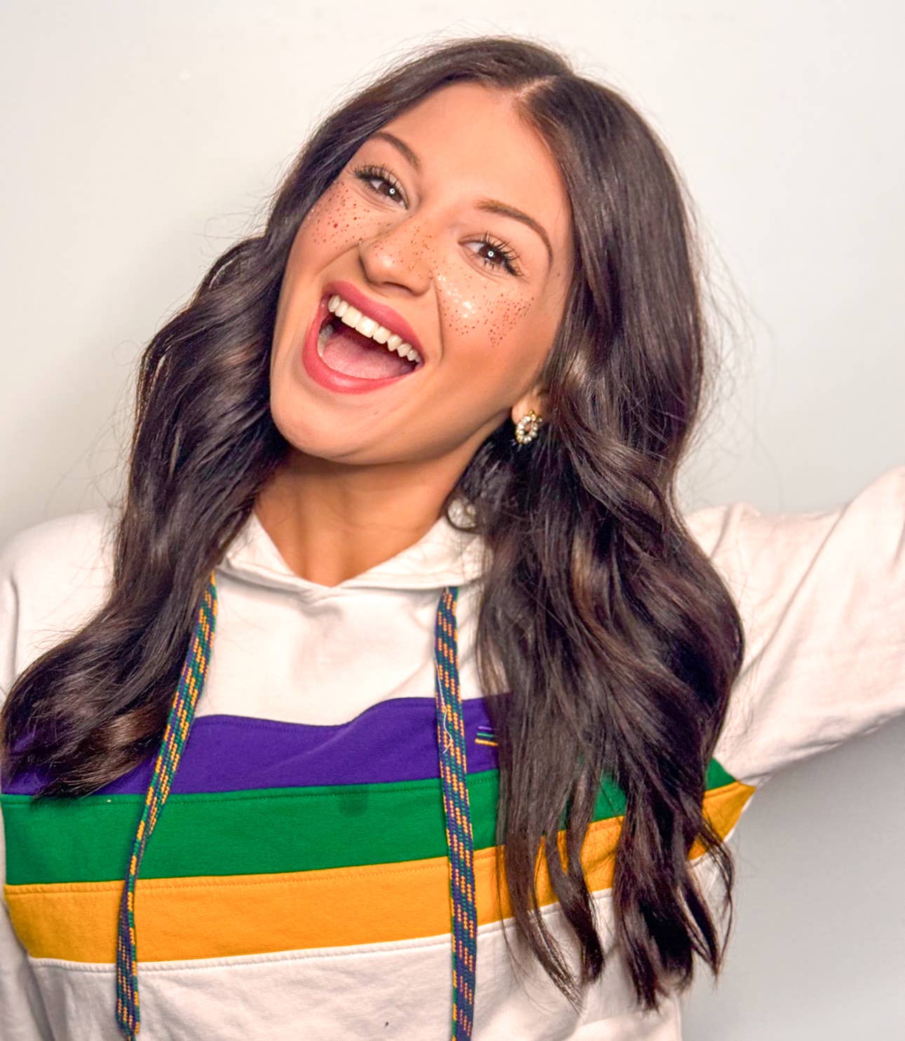 La Luna Belle LLC - Vente Paillettes pour le corps - Paillettes Visage Mardi Gras | Taches de Rousseur Faciales | Paillettes pour le Visage2