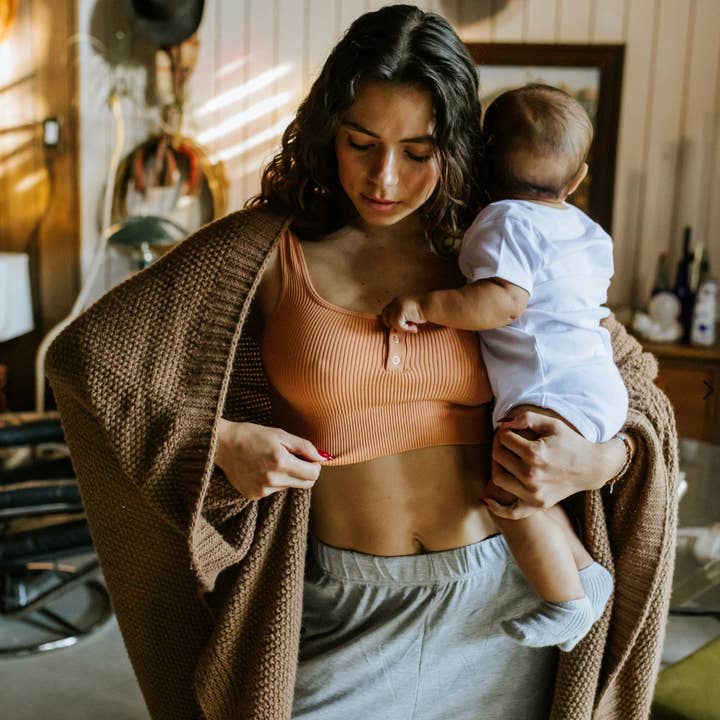 The Little Milk Bar – wholesale Nursing bra – Maternity – The Allie Bra1