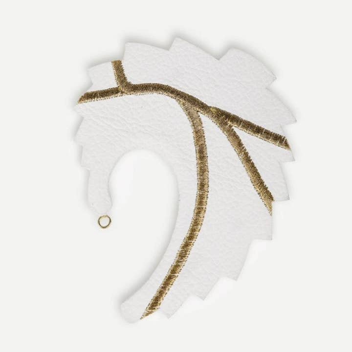 Alps Earcuff in Ivory for wholesale by Econock