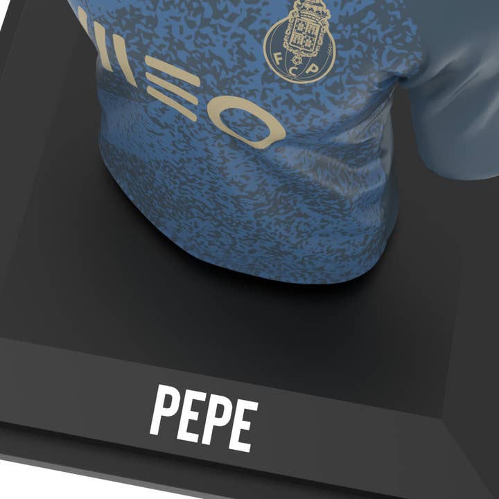 Splink - Wholesale Decorative Figurine - Soccer Collectible FC Porto Pepe 2021/2022