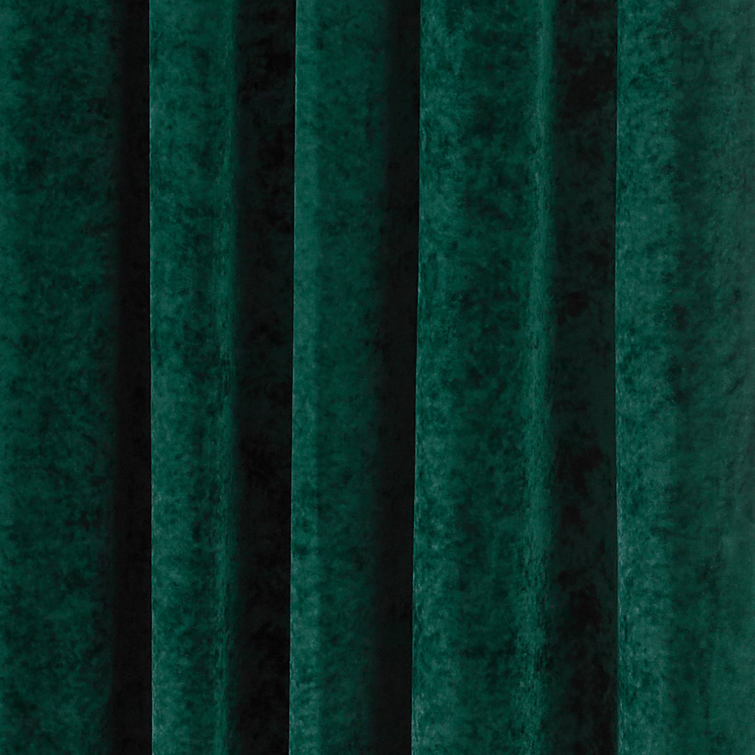 Verona Crushed Velvet Eyelet Curtains Emerald for wholesale on Faire3
