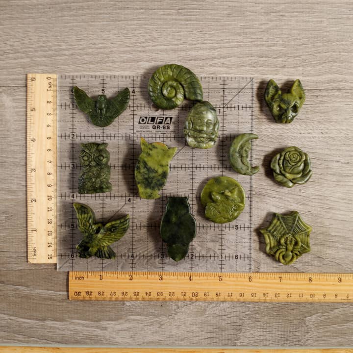 Keystone Crystals - Wholesale Decorative Figurine - Serpentine Figurine in Assorted Style Carving