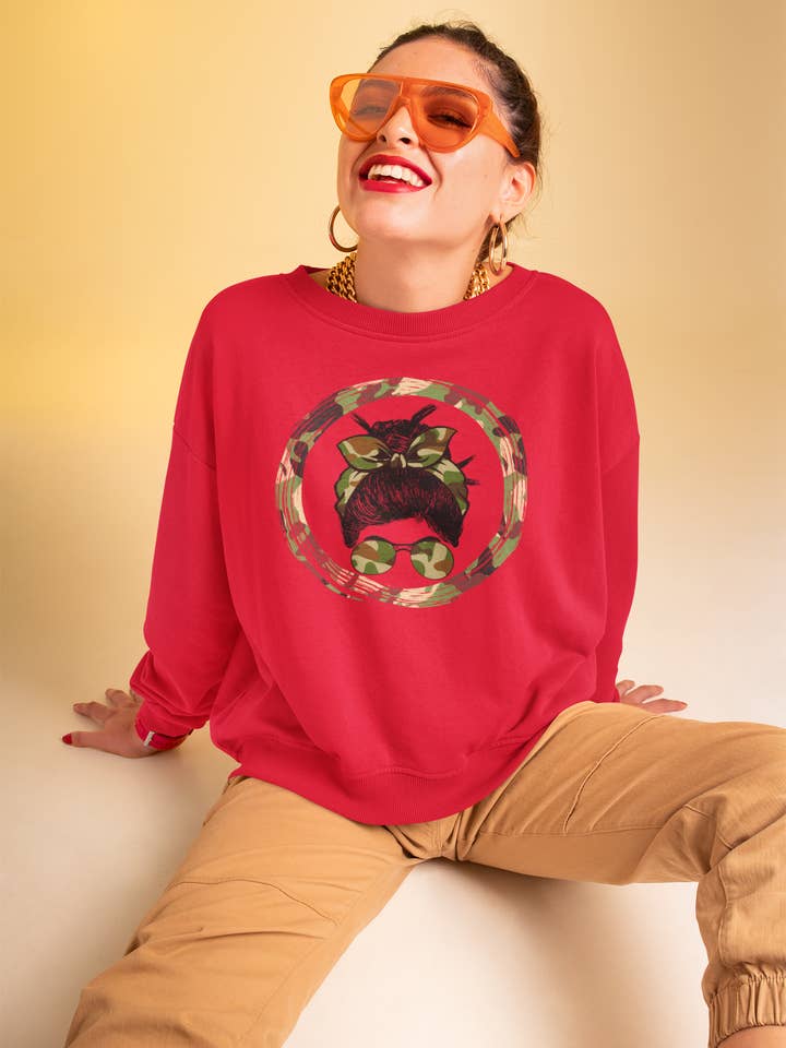 IALD - Wholesale Graphic Sweatshirt - Women's - Women's camo hair printed sweatshirt1