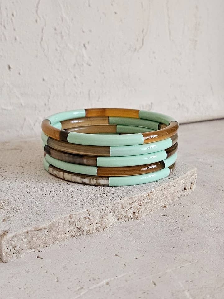 Hornarmband - 5 mm - Minttrio för wholesale av Le Coin Sauvage