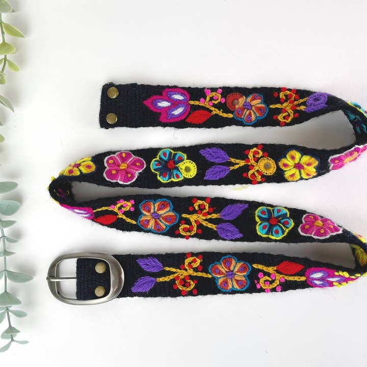 Artesana Love – wholesale Belt – Women's – Pepita Skinny Embroidered Belt 1