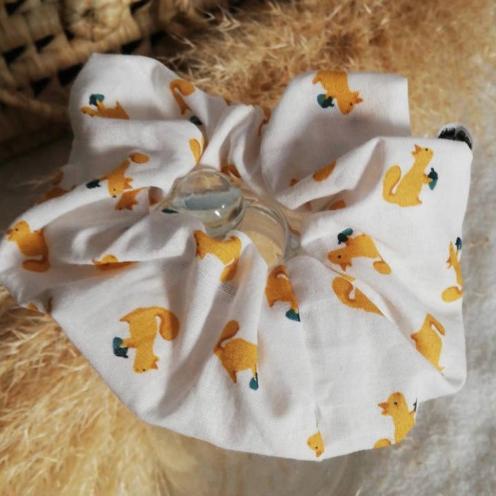 Squirrel cotton scrunchie for wholesale by Miss et Cie