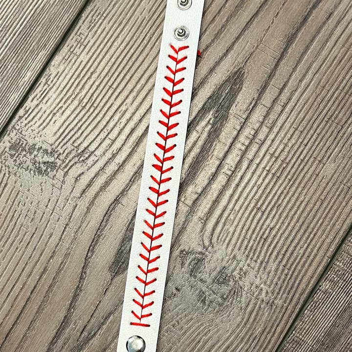 JILLIAN INK LLC - Wholesale Woven/Braided Bracelet - Adjustable Baseball or Softball Stitches Bracelets2