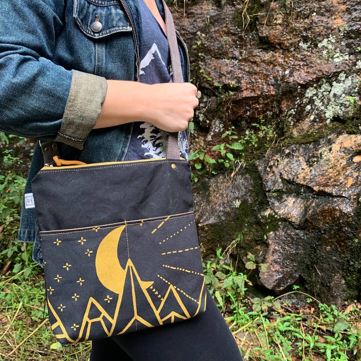 Rachel Elise Studio - Wholesale Crossbody Bag - Women's - Weekdayer - Sunflower // Crossbody Bag // Benefits Ukraine