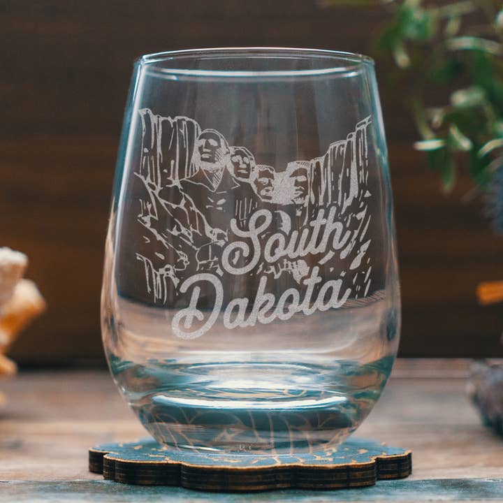 Trinkgläser des Bundesstaates South Dakota für den Großhandel von Benoit's Design Co.