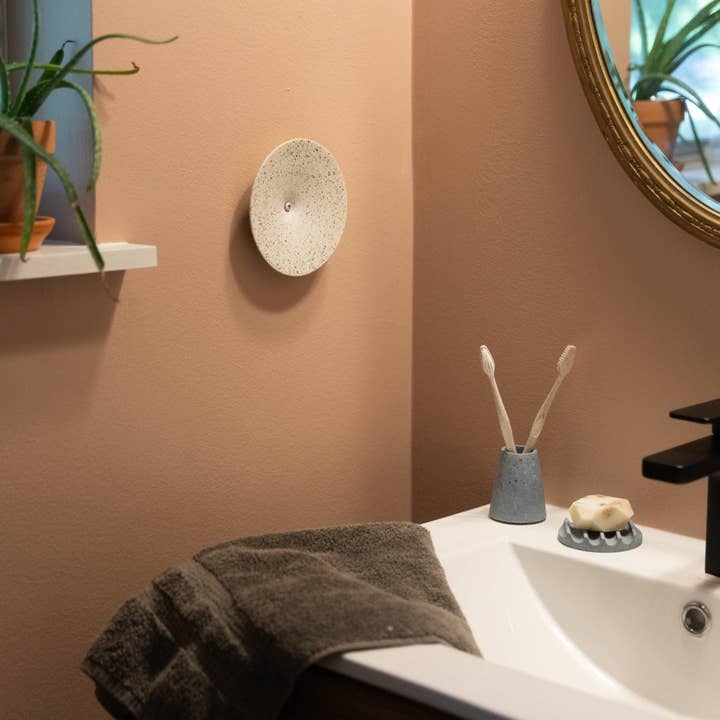 pretti.cool - Venta al por mayor Ganchos de pared - Gancho de pared con hoyuelos, grande | Terrazo blanco