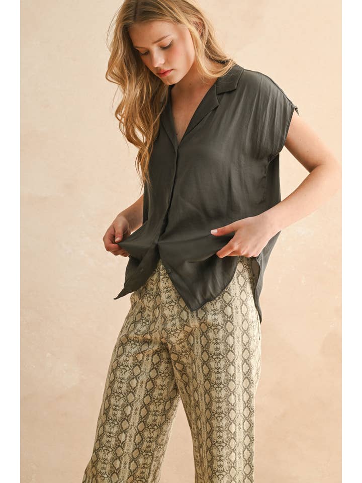 MIOU MUSE – Großhandel Hemd mit Button-down-Kragen – Damen – MMT1194 KNOPF-DOWN-HEMD MIT KAPPENÄRMELN1