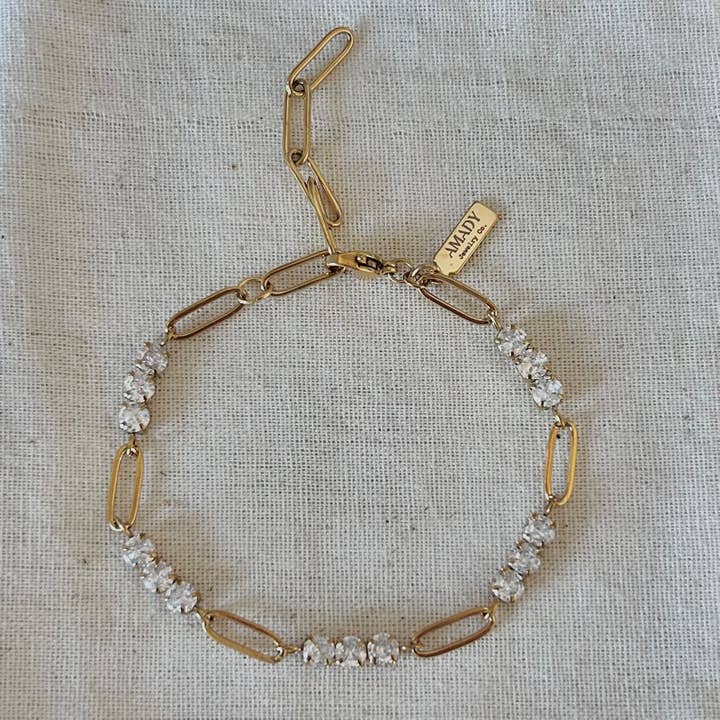 Bracelet chaîne trombone plaqué or 18 carats avec strass pour la vente par Amady Jewelry