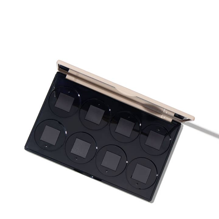 Refillable Colour Palette for wholesale by Fitglow Beauty