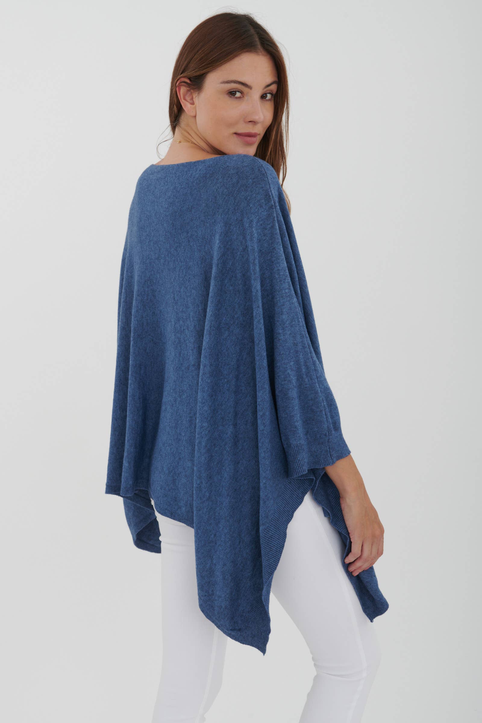 ORNELLA PARIS - Wholesale Poncho - Women's - LEL-P22269 cashmere poncho9