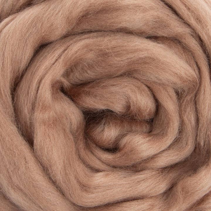 Desert Breeze Distributing - Wholesale Craft Supplies - Merino Wool Top Roving, Mocha Brown, 1 ounce