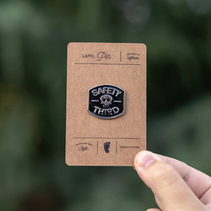 Squatchy - Vente Épinglettes/boutons - Épingle en émail Crâne Sécurité 3ème4