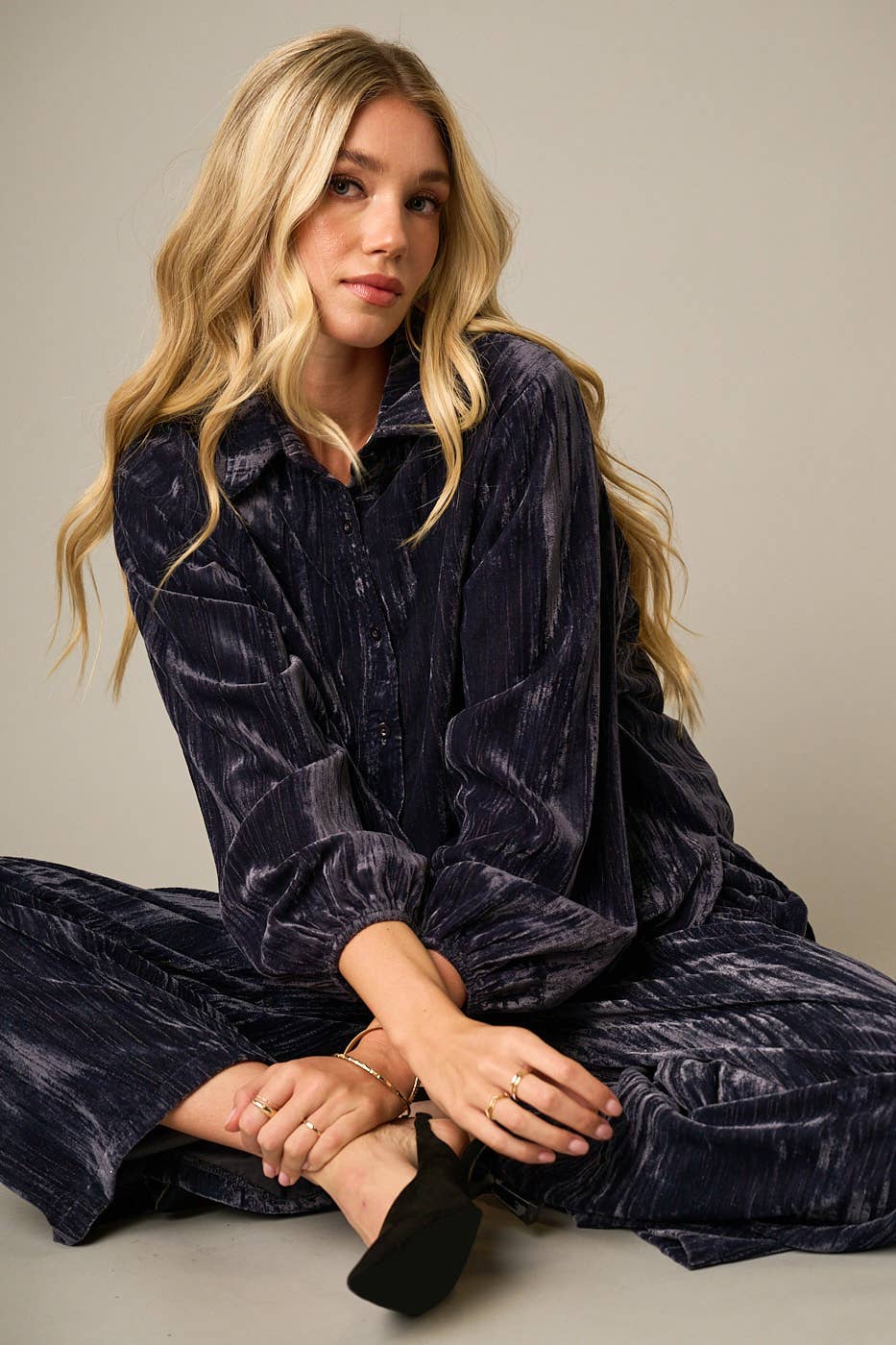 mittoshop - Wholesale Lounge Set - Women's - TEXTURED VELOUR LONG SLEEVE SHIRT AND PANTS SET8