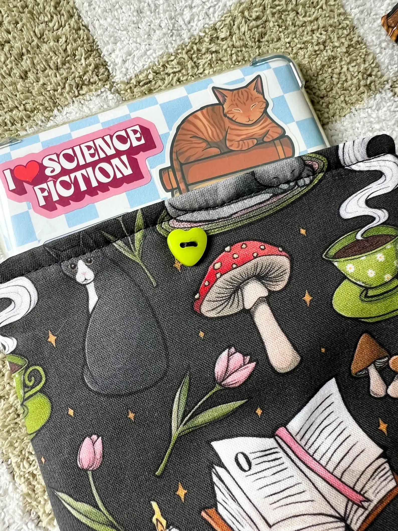 Chapter & Claw Studio - Wholesale Book Cover - Cozy Cats Handmade Padded Book Sleeves4