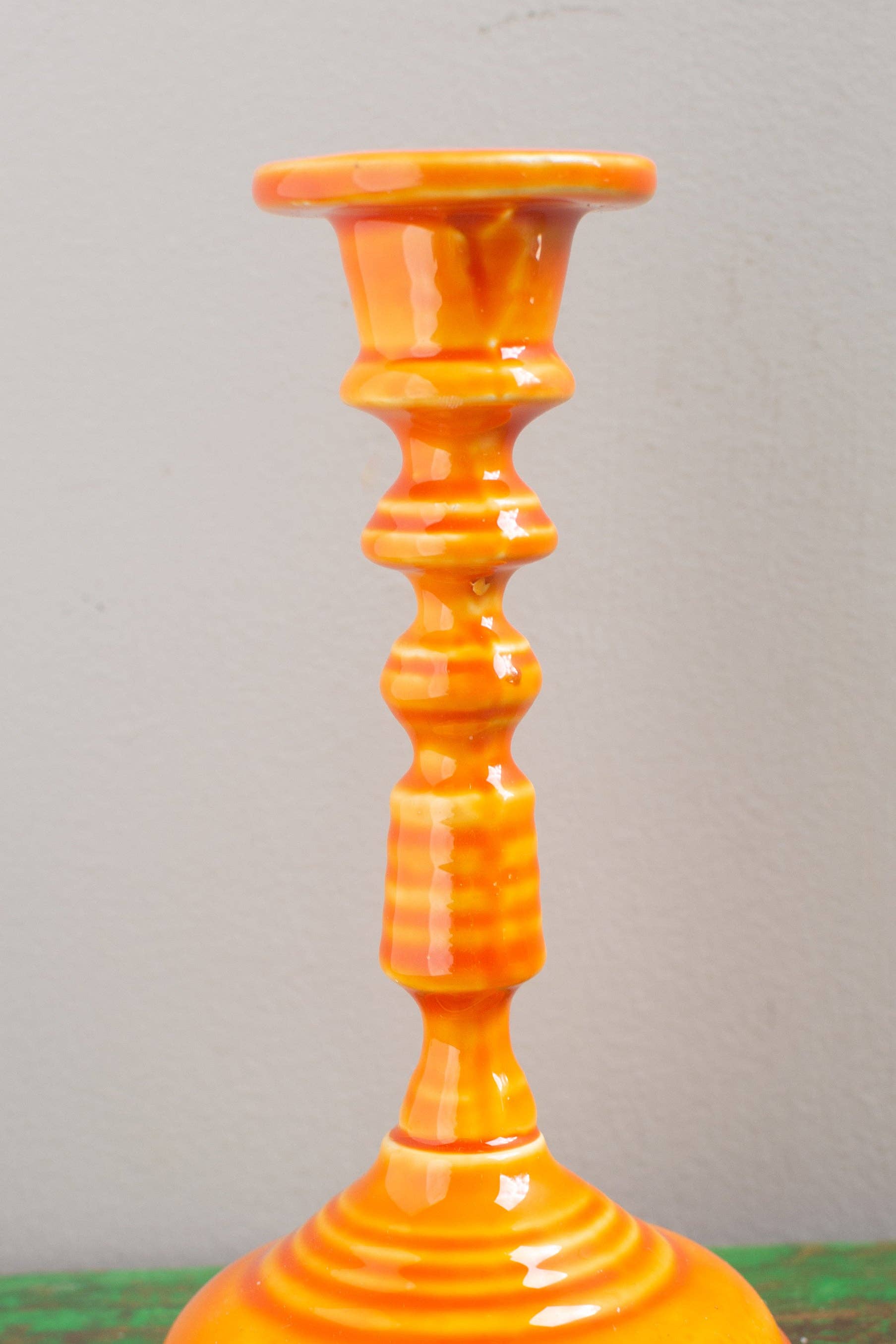 Ian Snow Ltd – wholesale Ljushållare – Formade metallljusstakar med keramisk yta2