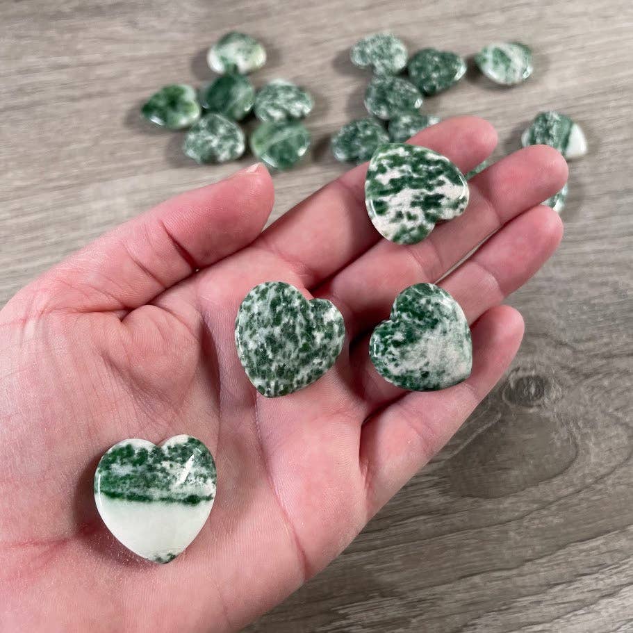 Keystone Crystals - Wholesale Spiritual Stone/Crystal - Gemstone Flat Heart Carvings 1-Inch  – Bulk Crystal Hearts15