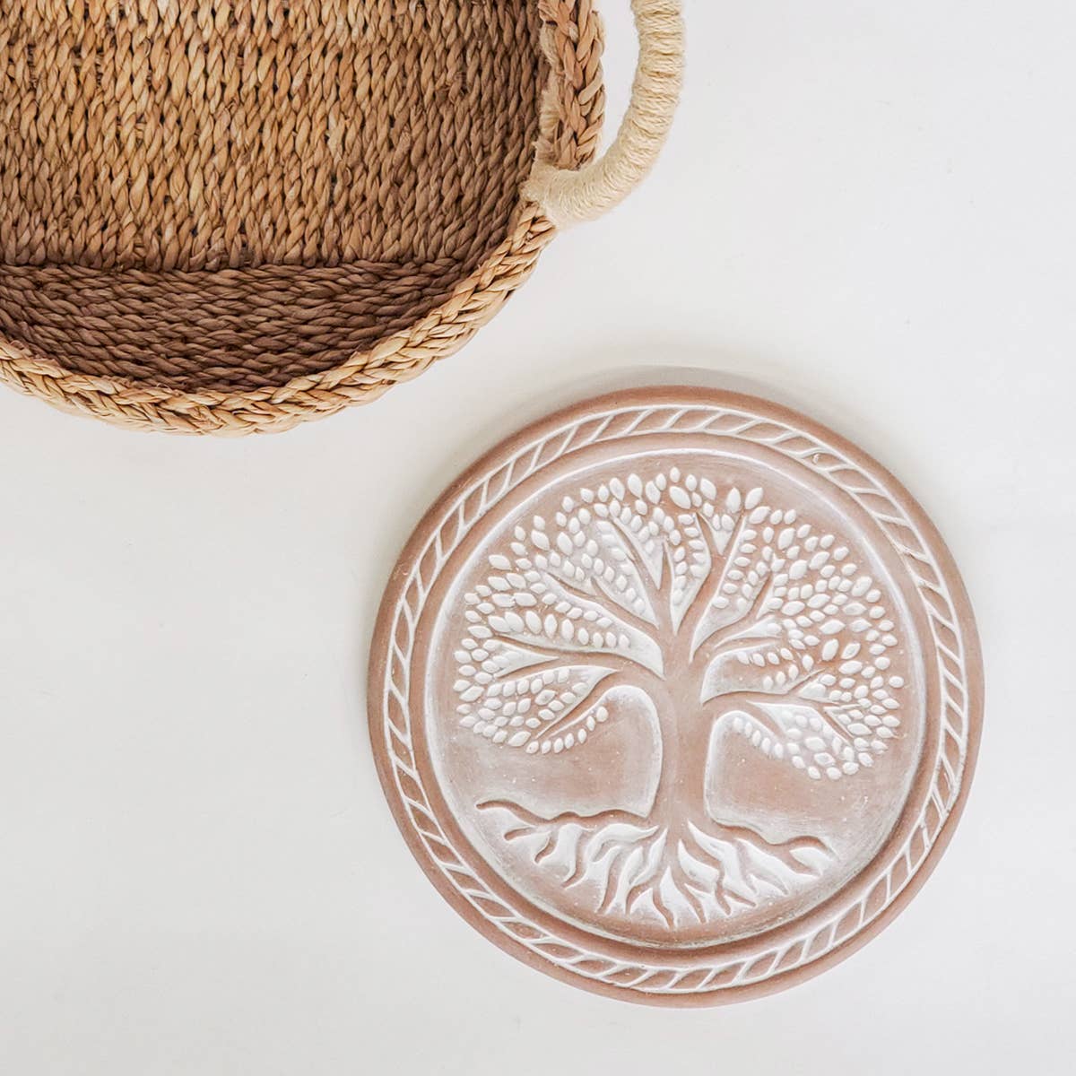 KORISSA - Wholesale Baking Dish - Handmade Bread Warmer & Wicker Basket - Tree of Life Round2