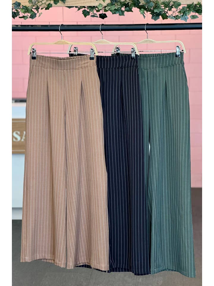 If She Loves - Wholesale Pants - Women's - ISP1342STRIPE Pin Stripe Flowy Pants Gray