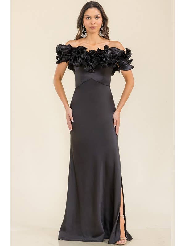 Maniju - Wholesale Dress - Women's - Off Shoulder Ruffled Maxi Dress