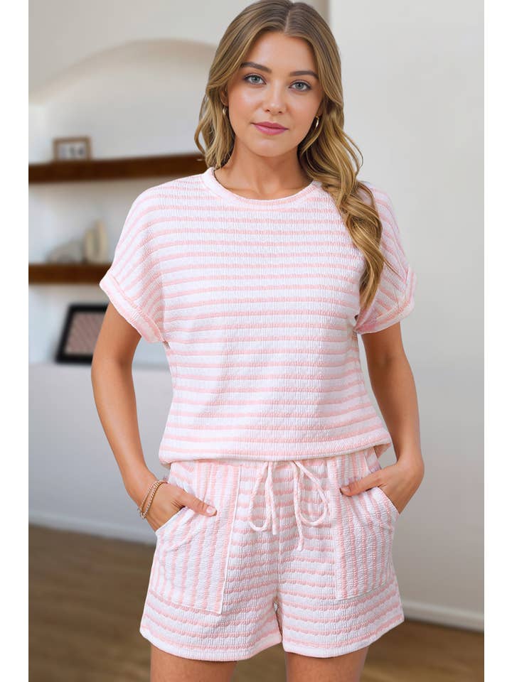 Aapparella - Wholesale Lounge Set - Women's - Stripe Knitted Top and Drawstring Shorts Set | S-XL