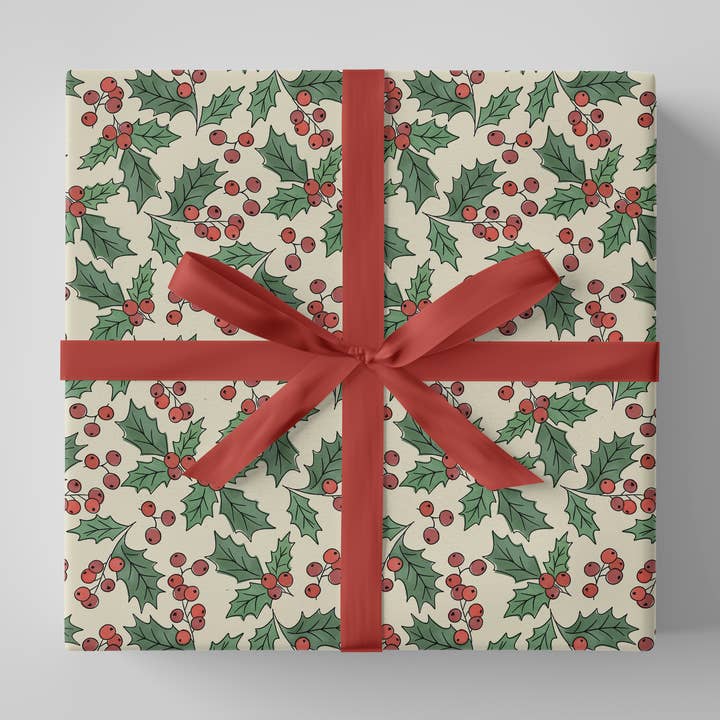 Holly Berry gavepapir | 3 ark, 20" x 29" for engroshandel hos Deck & Adorn