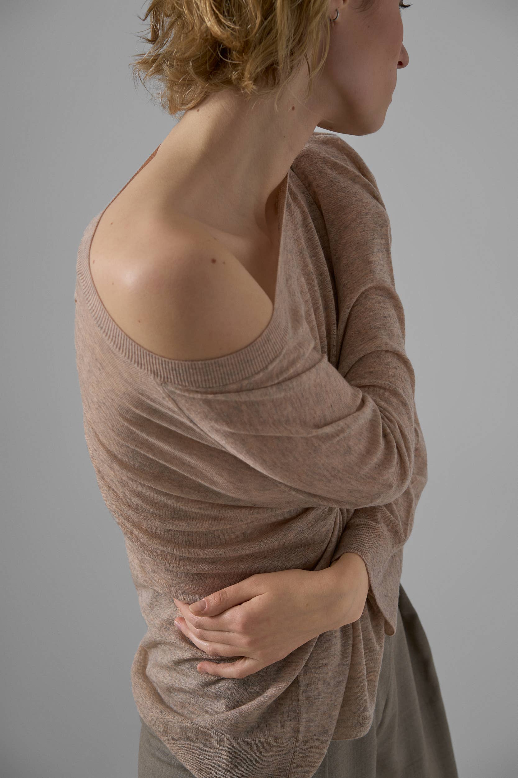 Leap Concept - Wholesale Knit Sweater - Women's - ALLEGRA fine-knit oversized sweater4