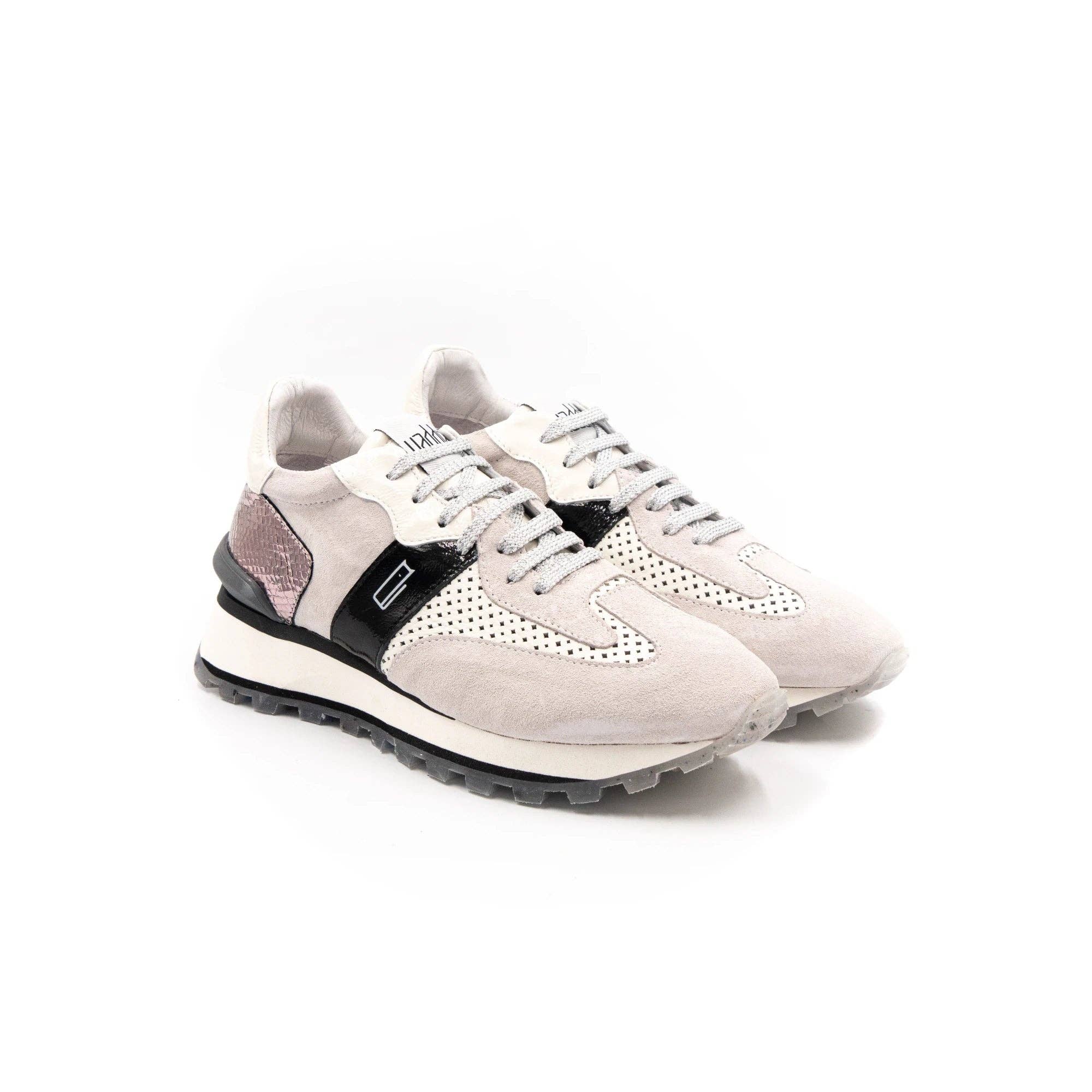 Rocco White for wholesale on Faire2