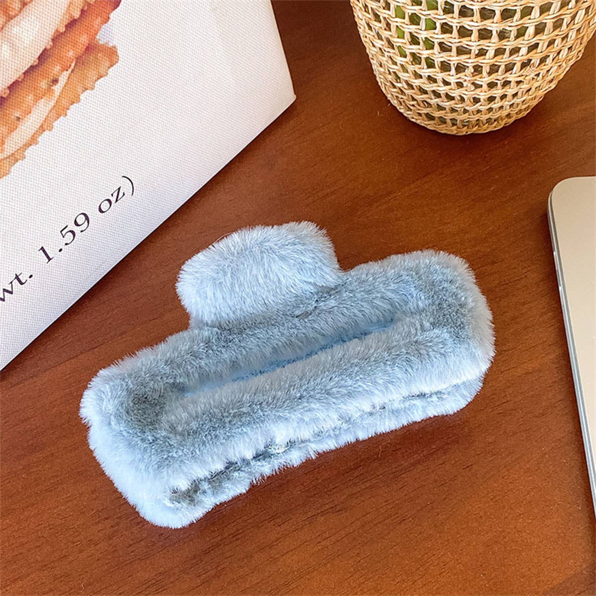 ACCITY - Wholesale Hair Clip - Women's - Faux Rabbit Fur Hair Claw - Elegant Winter Style_CWABE01980