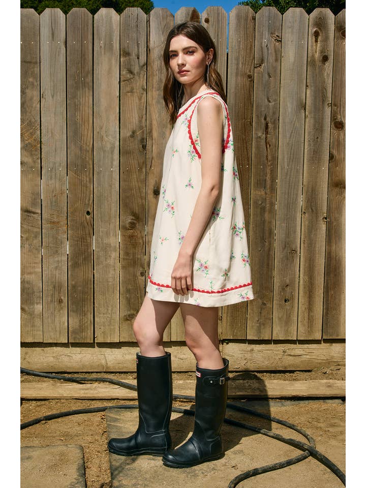 CRÈME PROFONDE Robe droite brodée - RD1186 en vente sur Faire3