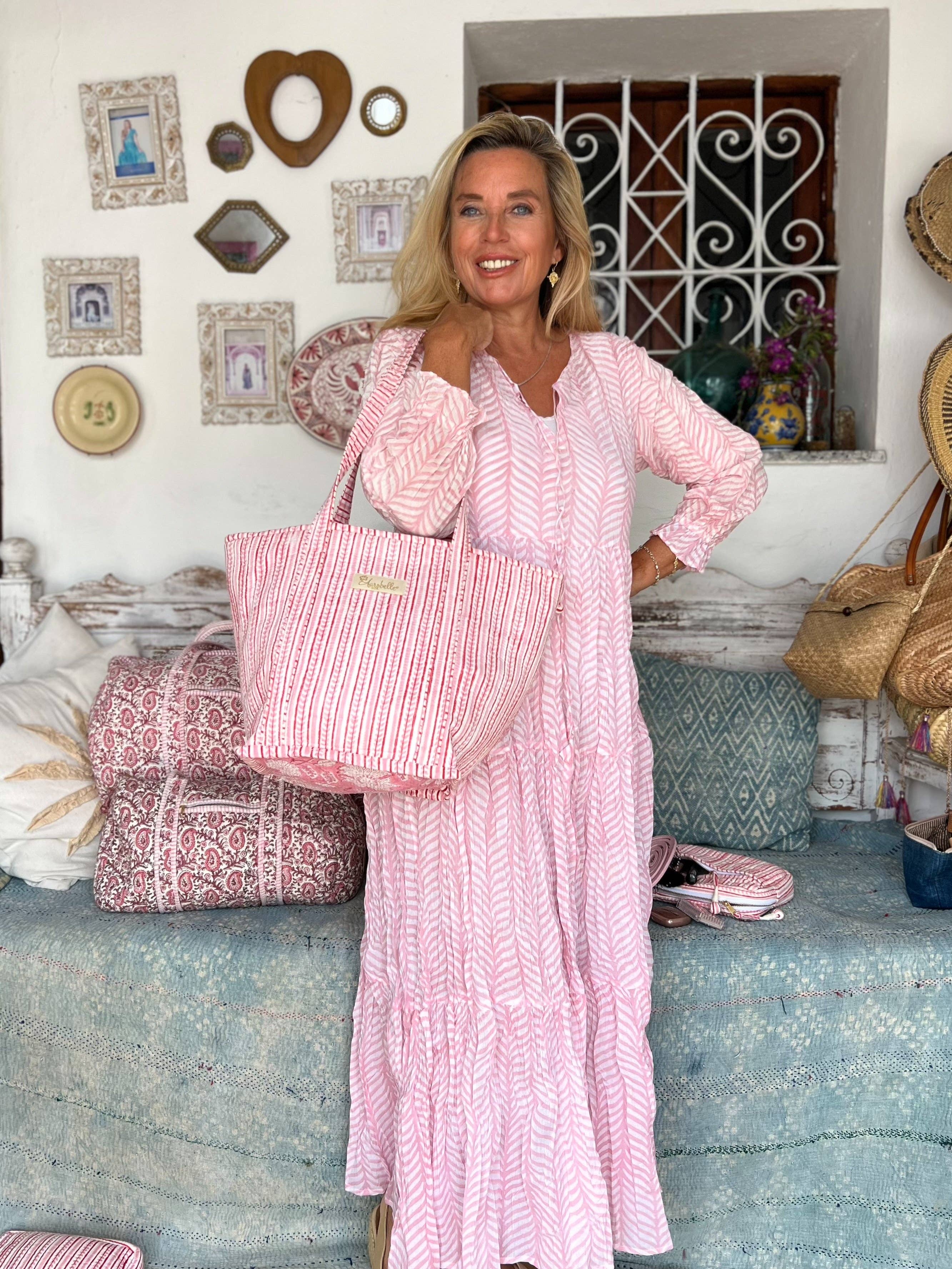 Aurobelle Ibiza - Vente Tote bag – femme - Sac fourre-tout Brigitte grand format en coton matelassé | Sac à bandoulière imprimé bloc rose | Sac bohème pour la plage | Sac de voyage fait main6