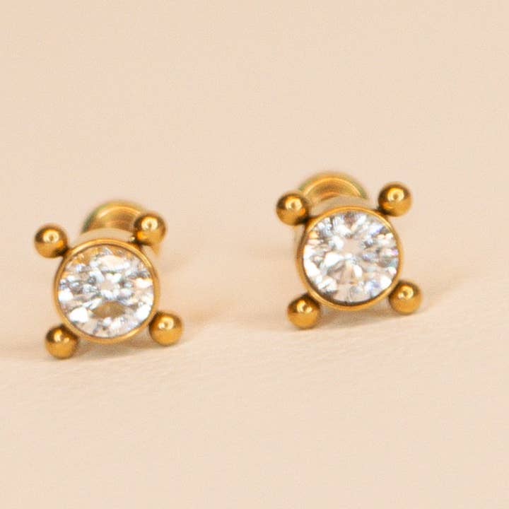 Pronged Sparkle Flatbacks for wholesale by Syd Squared Jewelry