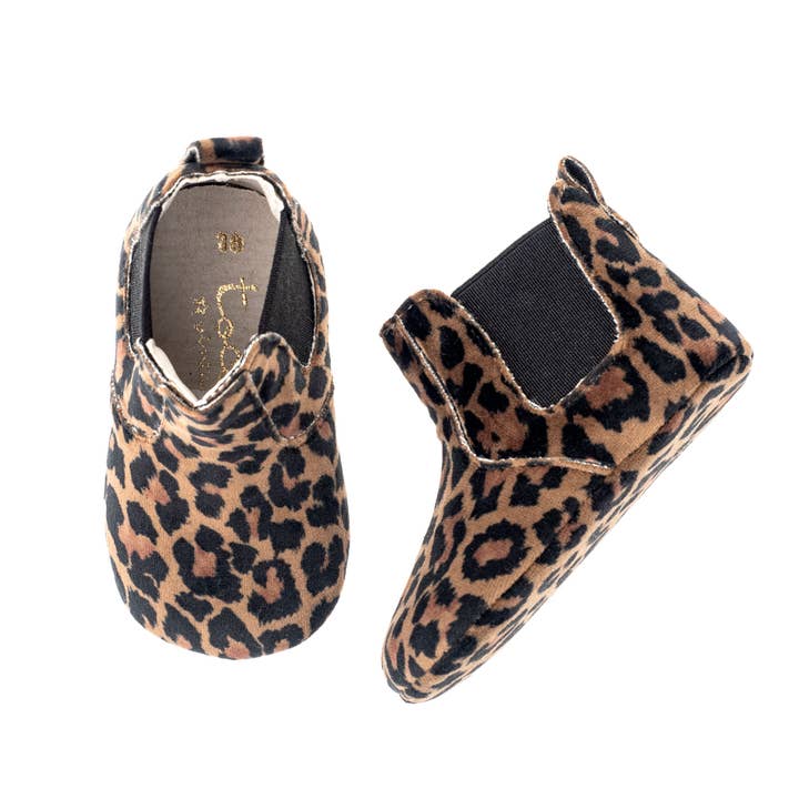 Baby Boots Chelsea Animal Print W1122 for wholesale by Tocoto Vintage