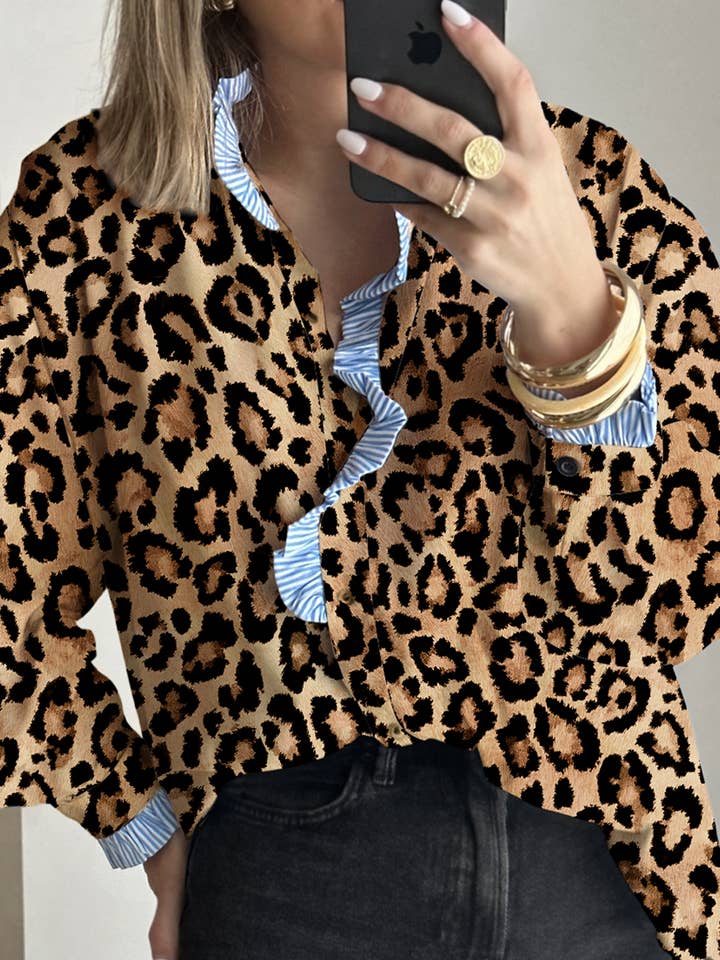 Camicia a maniche lunghe con collo a balze a righe e stampa leopardata per la vendita all'ingrosso da parte di Kustom Kreations Goods