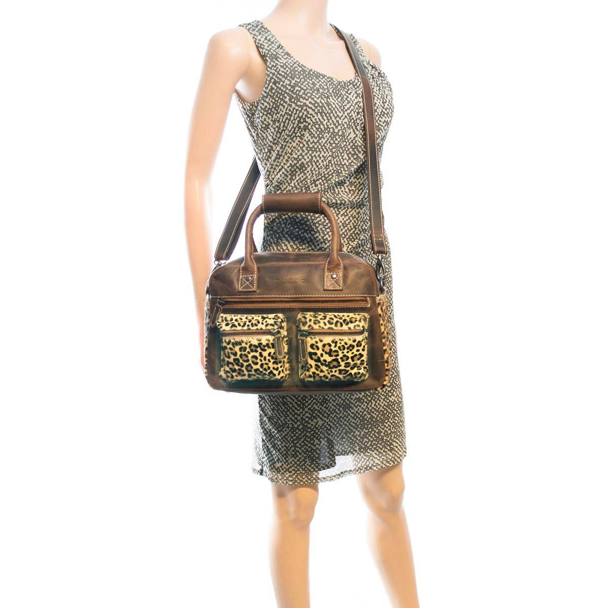 Arrigo - Wholesale Shoulder Bag - Women's - Westernbag Cognac Buffalo Leather with an Animal Print11