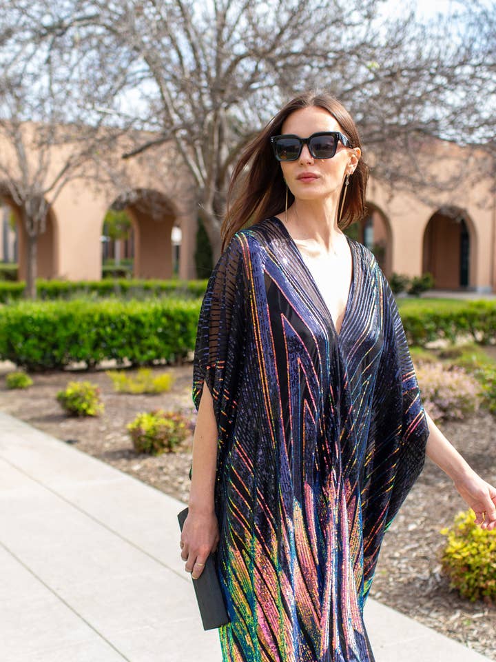 Jennafer Grace – wholesale Kaftan – Women's – Midnight Lotus Caftan
