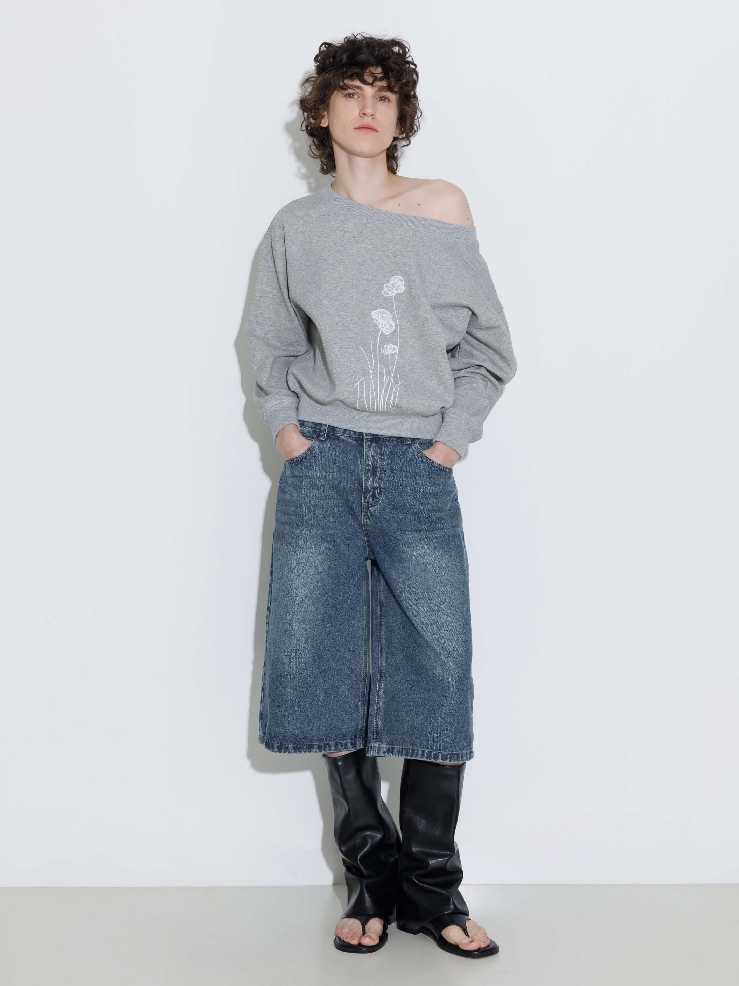 CUBIC - Vente Short – femme - Short en jean ample mi-genou blanc/bleu11