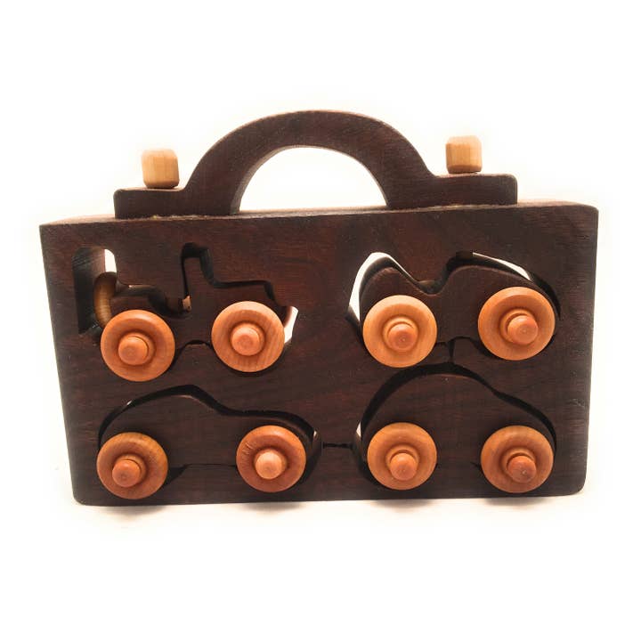 Baldwin Toy Co. – Großhandel Spielzeugauto – Kinder – 4er-Set Spielzeugautos aus Walnuss- und hellem Holz mit Tragekoffer2