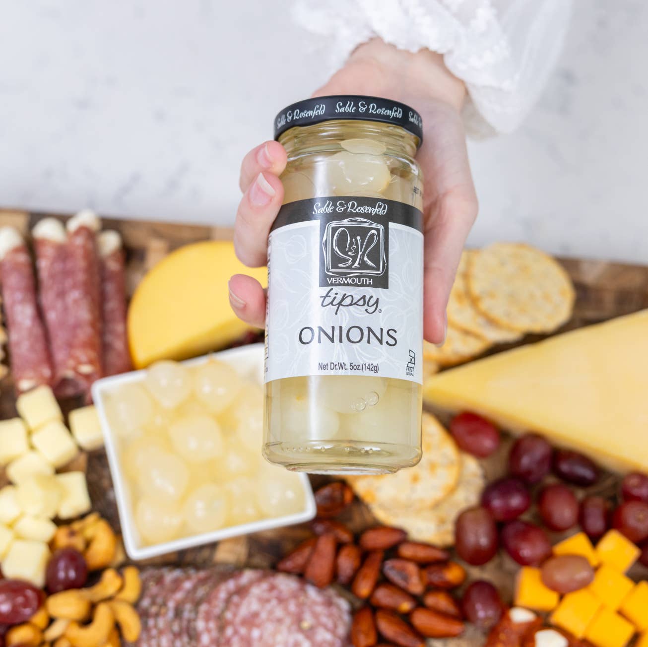 Sable and Rosenfeld est.1970 - Wholesale Pickled Vegetables - Sable & Rosenfeld Tipsy Onions 5oz / 6
