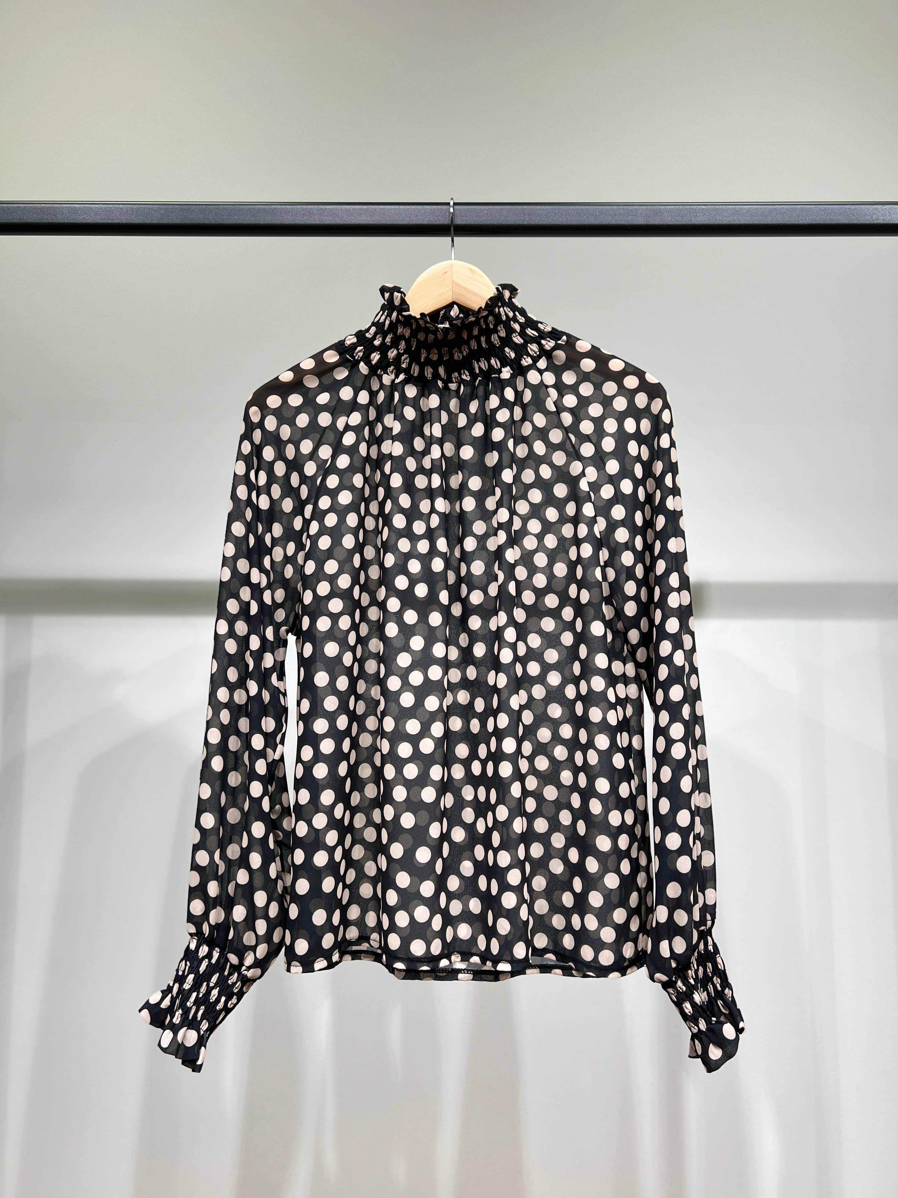 L'Emotion - Wholesale Blouse - Women's - High Collar Blouse with Smocked Cuffs and Patterned Chiffon3