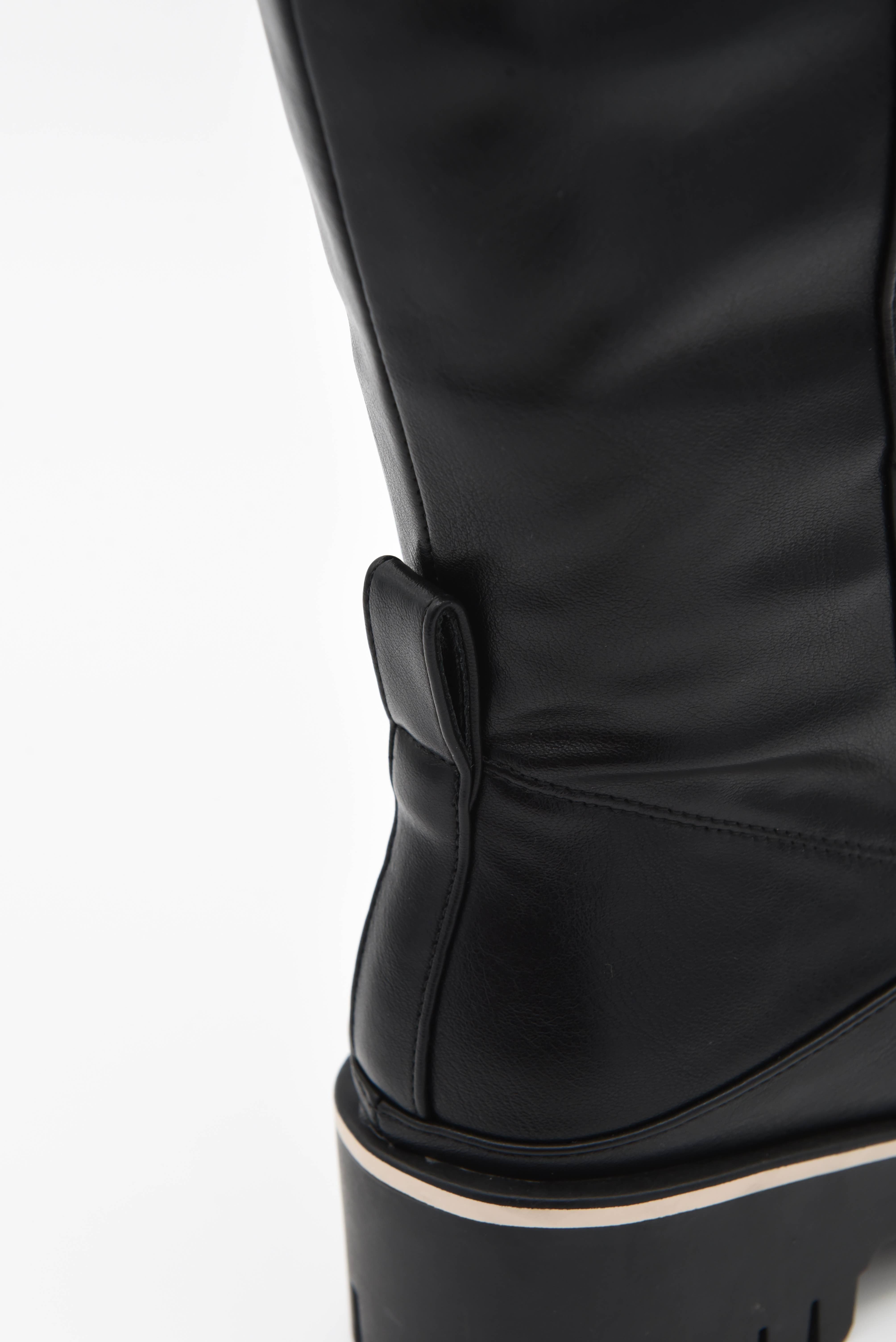 Azarey - Wholesale Boots - Women's - Knee-high boot with lug sole 462K165 4